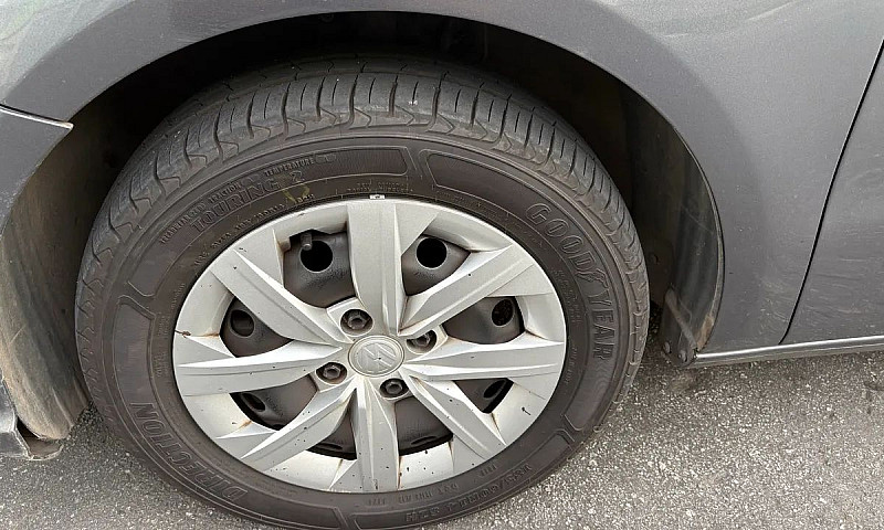 Volkswagen Gol Geraç...