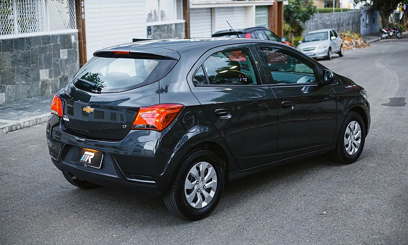 Chevrolet Onix Hatch...