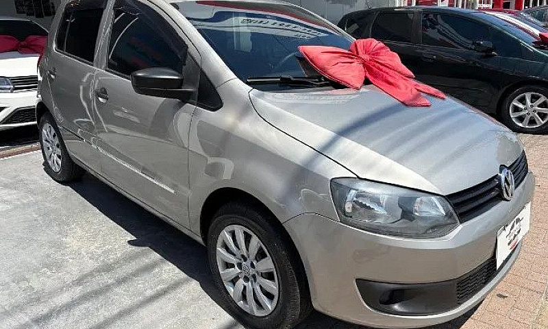 Volkswagen Fox 1.6 M...