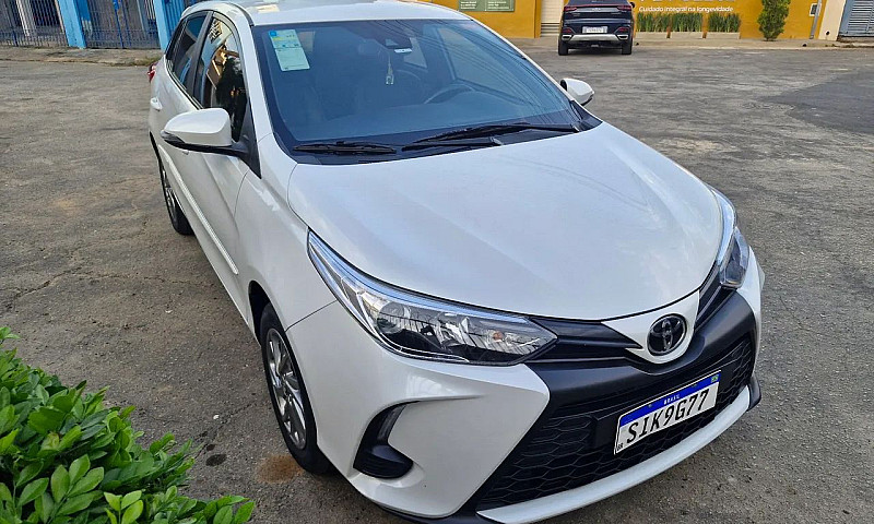 Toyota Yaris Xs 1.5 ...