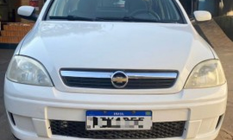 Chevrolet Corsa Seda...
