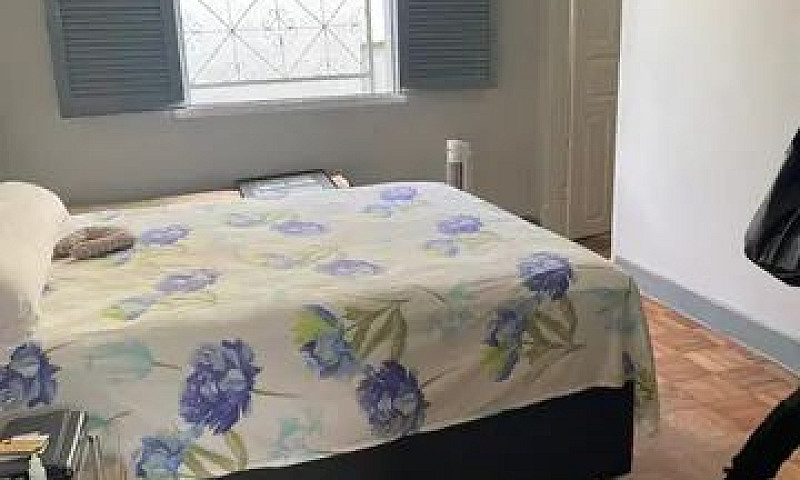 Casa  Em São Domingo...