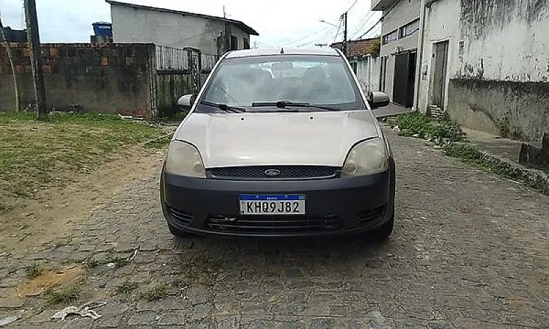 Fiesta 2006 1.0 $ 11...
