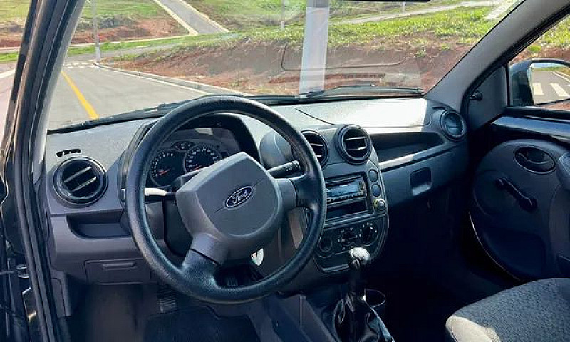 Ford Ka 2013...