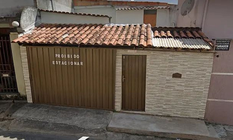 Vende-Se Casa Bairro...