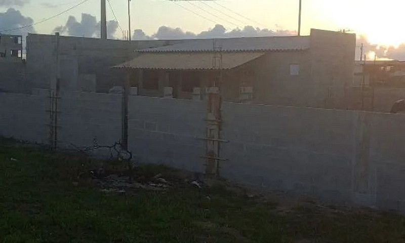 Vendo Casa...