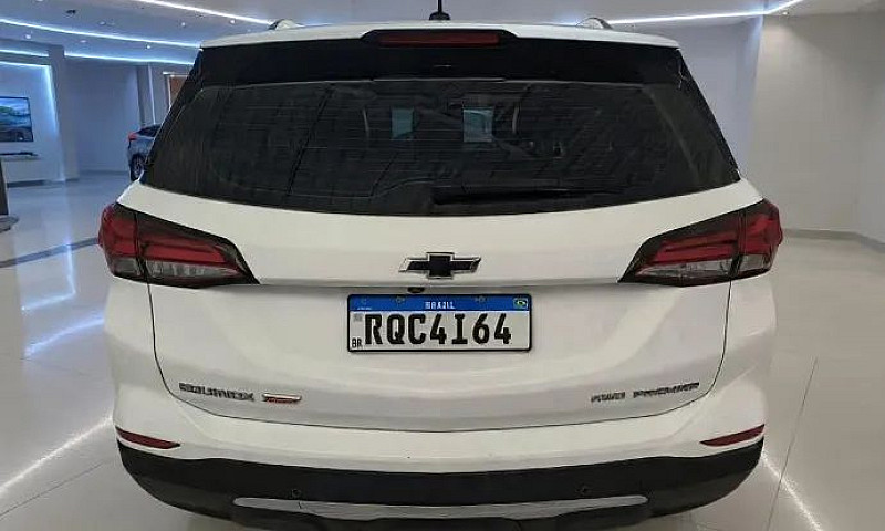 Chevrolet Equinox Pr...
