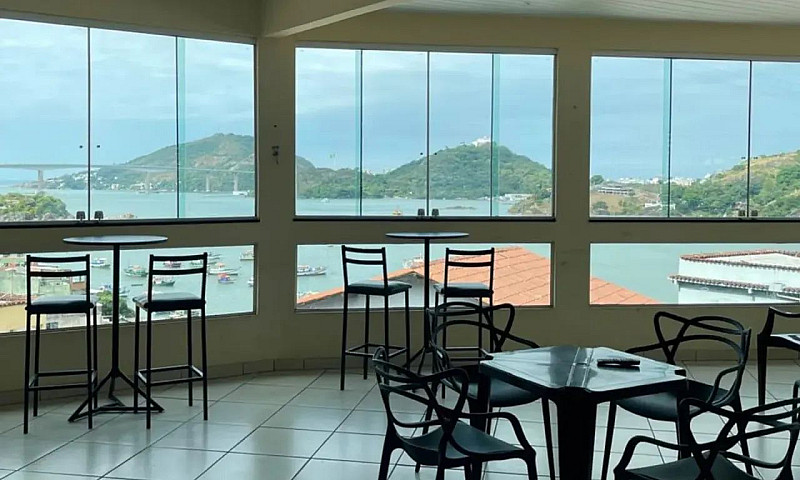 Casa Sobrado Com 4 P...