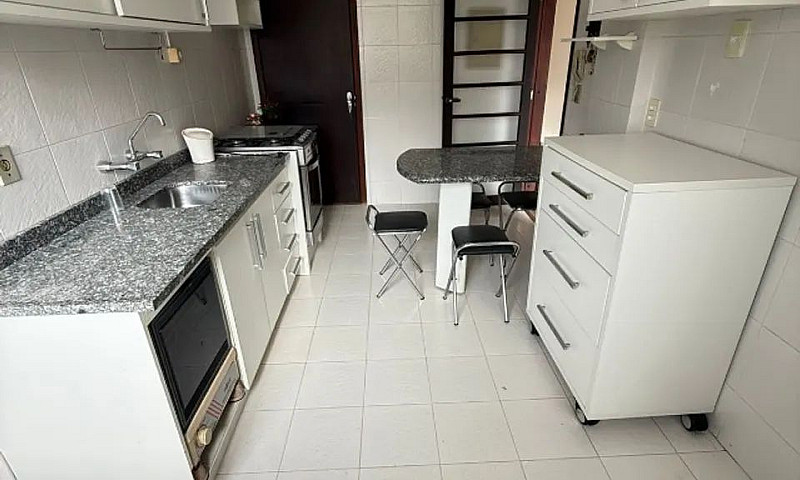 Excelente Apartament...