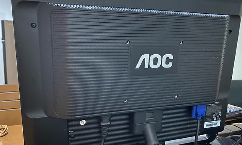 Monitor Aoc...