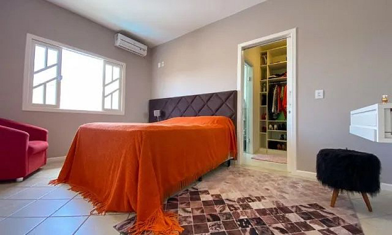 Casa 4 Quartos...