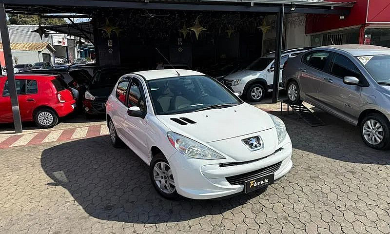 Peugeot 207 Active 1...