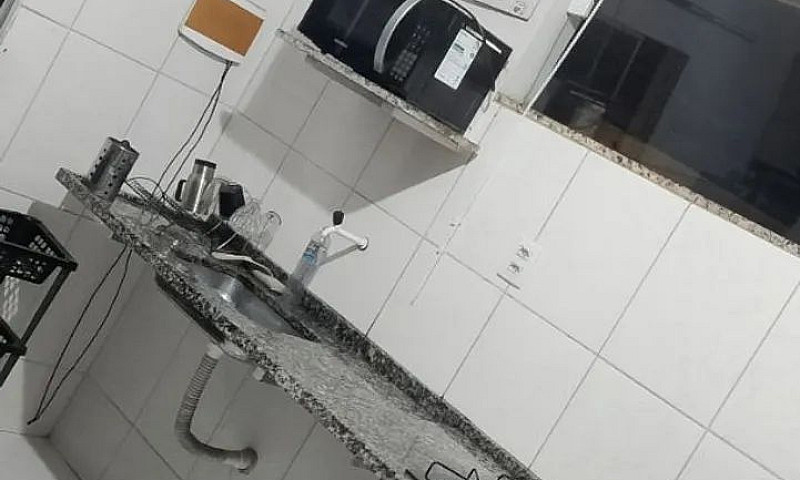 Kitnet Compartilhada...
