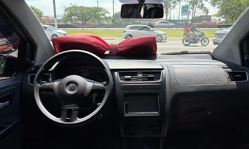 Volkswagen Fox 1.6 M...