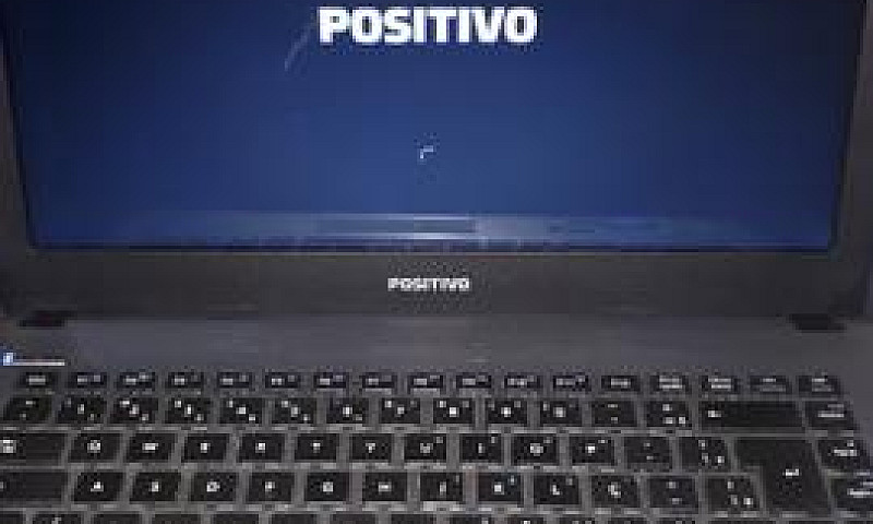 Notebook Positivo...