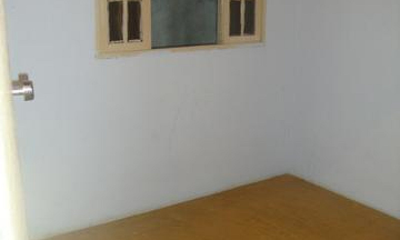Casa 2 Quartos R$ 50...