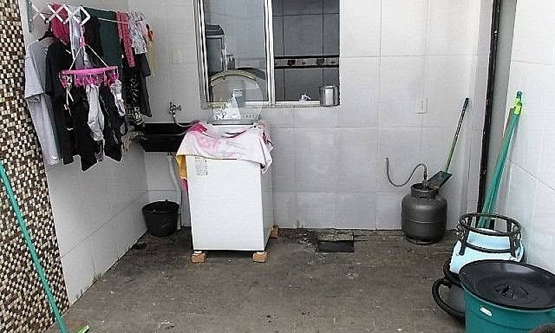 027-Casa A Venda Em ...