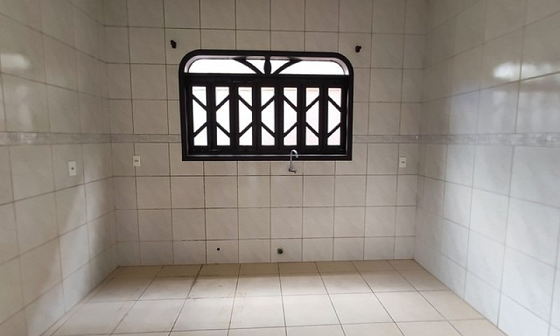 Casa Residencial Com...
