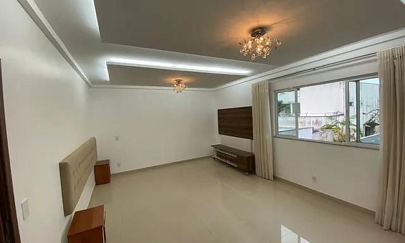 Alugo Belíssima Casa...