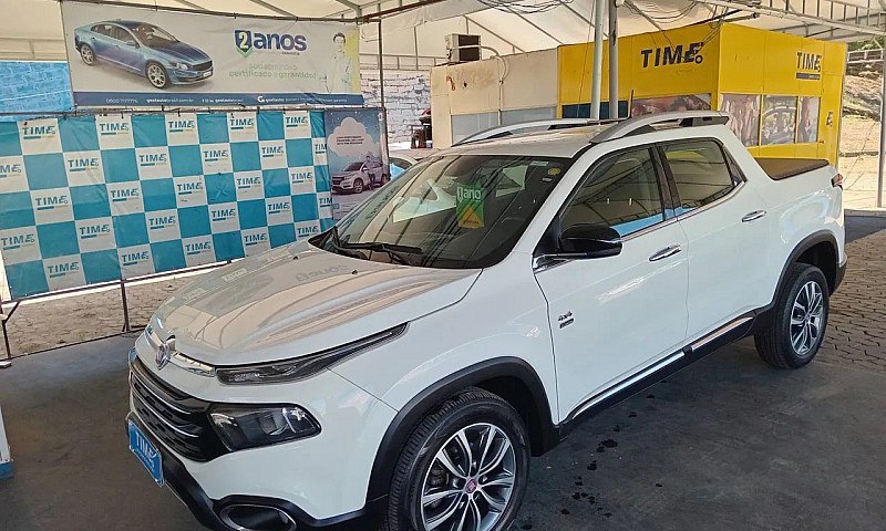 Fiat Toro Volcano 2....