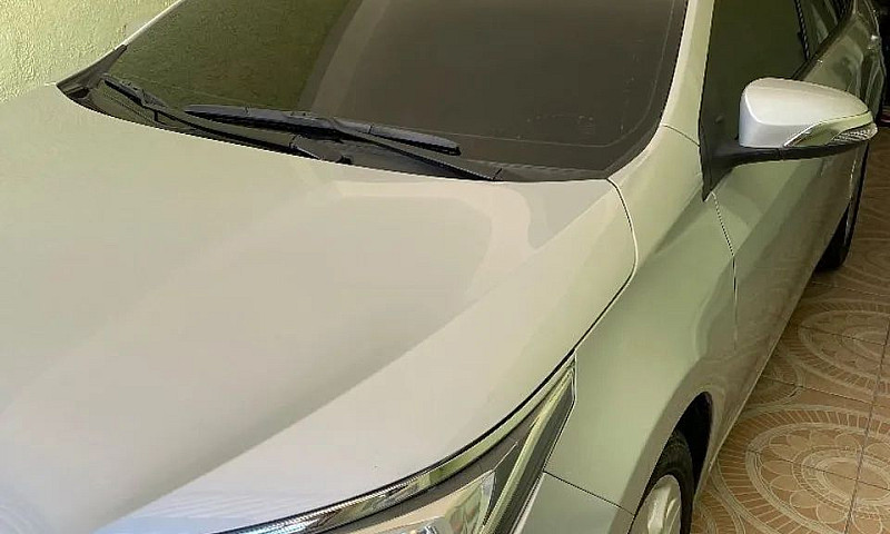 Toyota Corolla Xei 2...