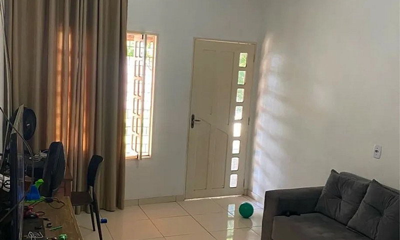 Vendo Casa No Bairro...