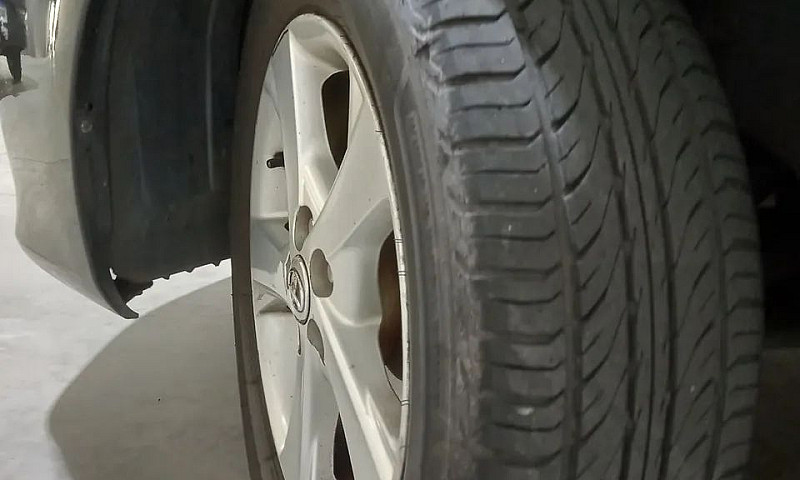 Toyota Corolla Xei 2...