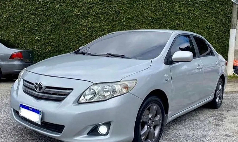 Toyota Corolla Altis...