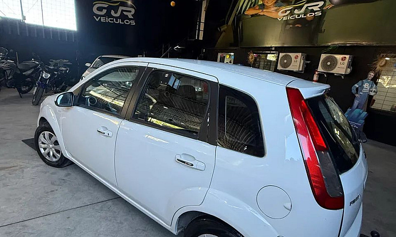 Ford Fiesta 1.0 8V F...