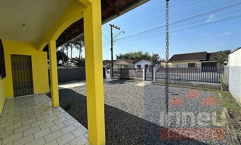 Casa Residencial Joi...