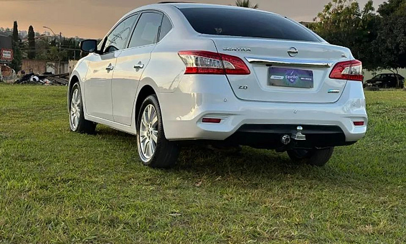 Nissan Sentra Sl 2.0...