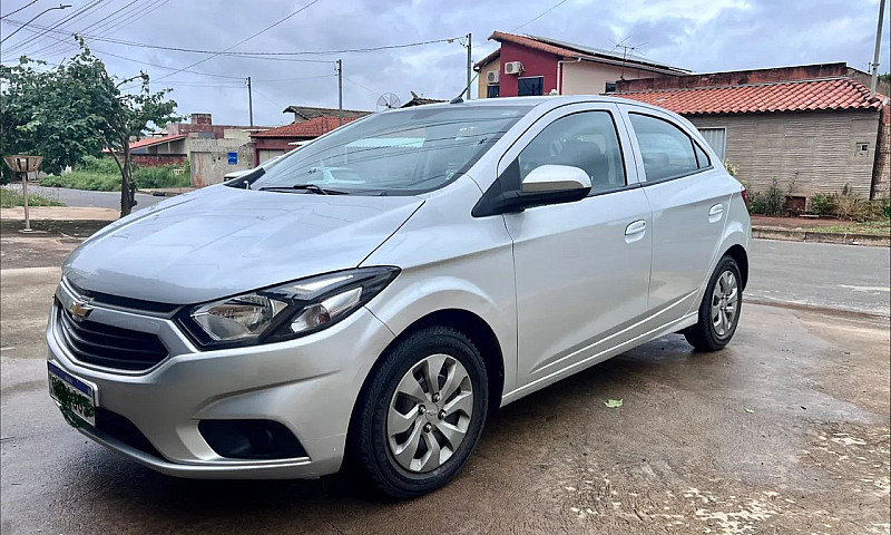 Chevrolet Onix Hatch...