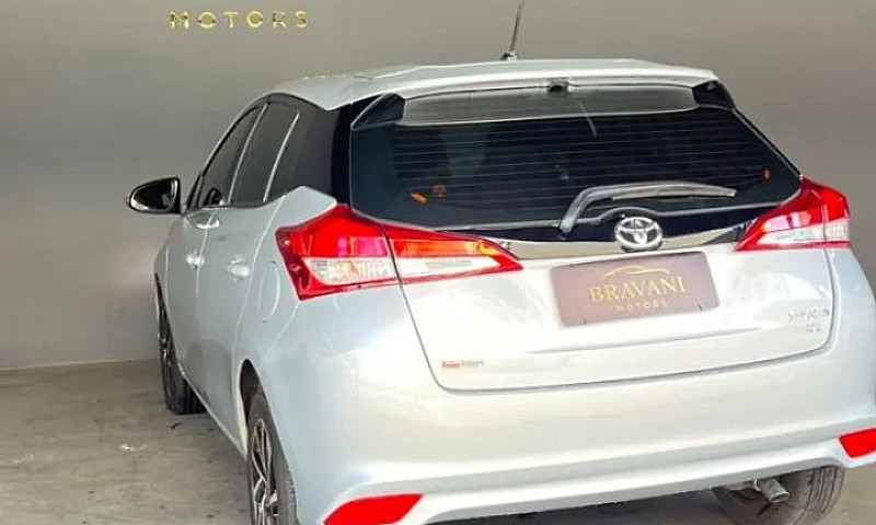 Toyota Yaris Xl 1.3 ...