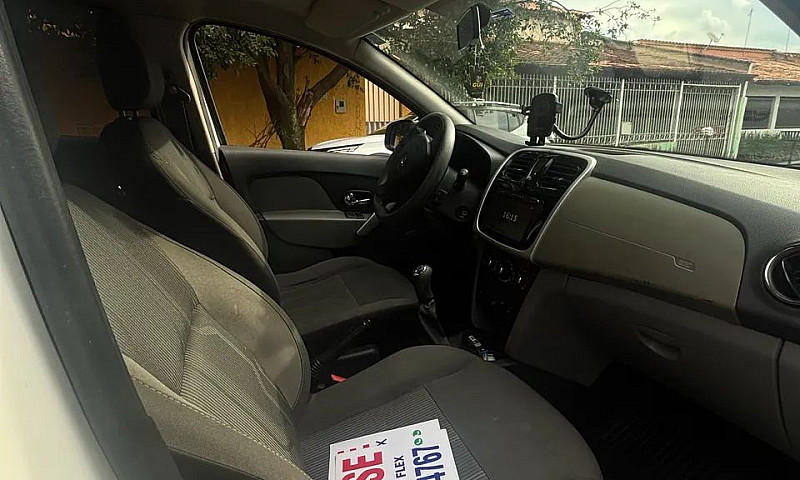 Renault Logan Expres...