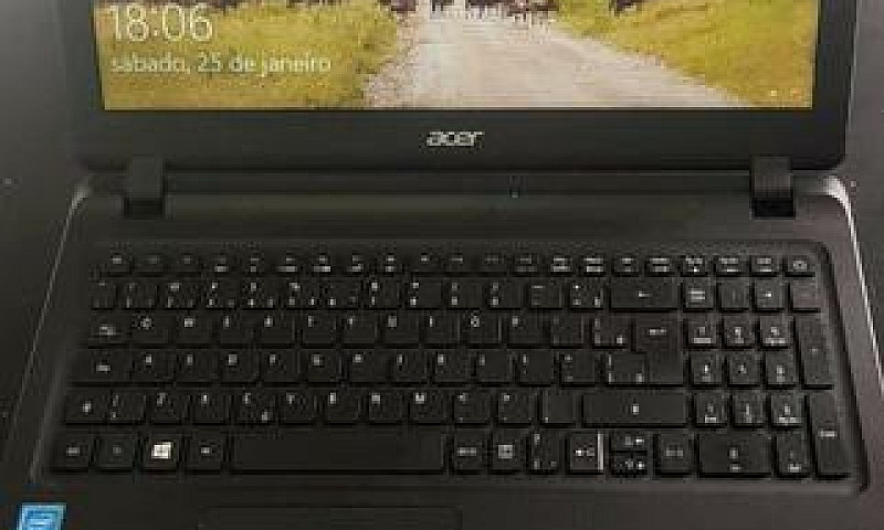 Notebook Acer Es15...