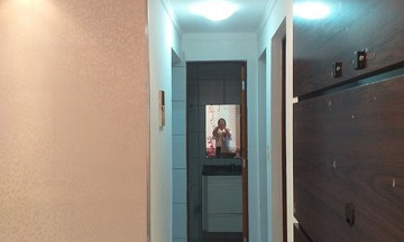 Aluga-Se Apartamento...