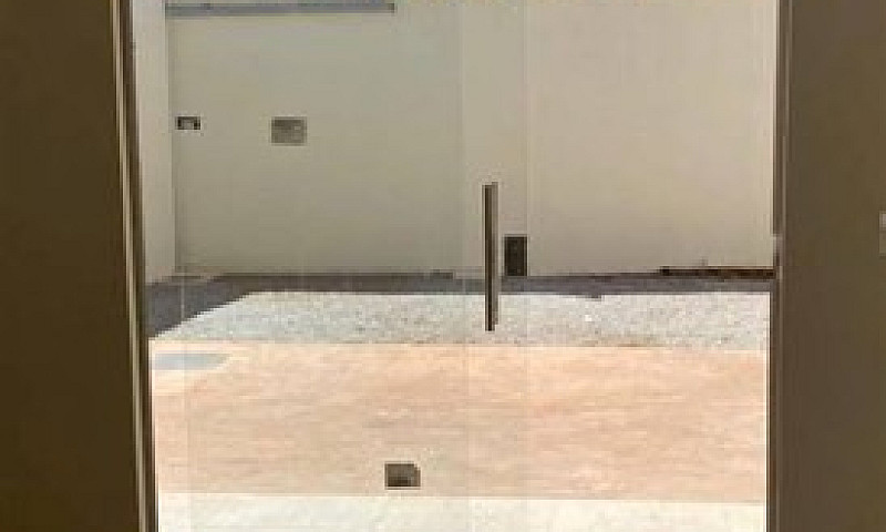 Casa Em Aguas Lindas...