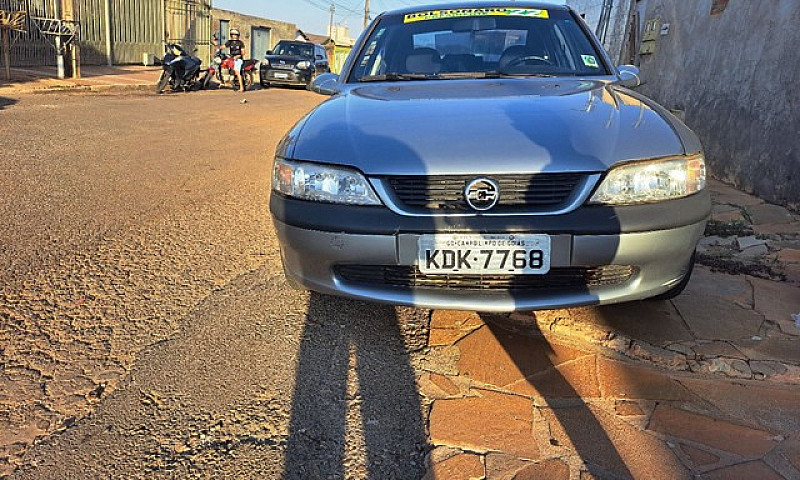 Vectra Gl 2.2 8V Zee...