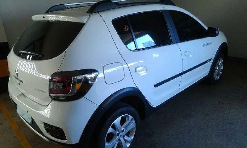 Sandero Stepway 1.6,...
