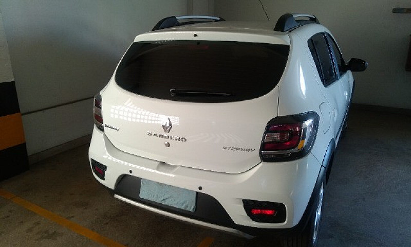 Sandero Stepway 1.6,...