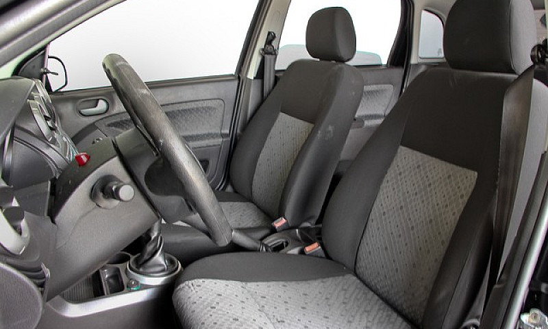 Ford Fiesta Hatch Se...