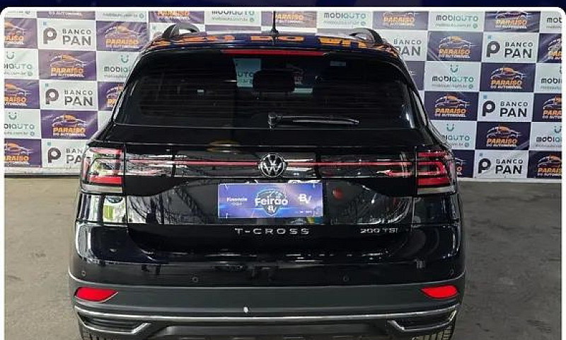 Volkswagen T-Cross 1...