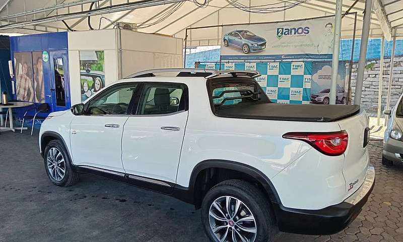 Fiat Toro Volcano 2....
