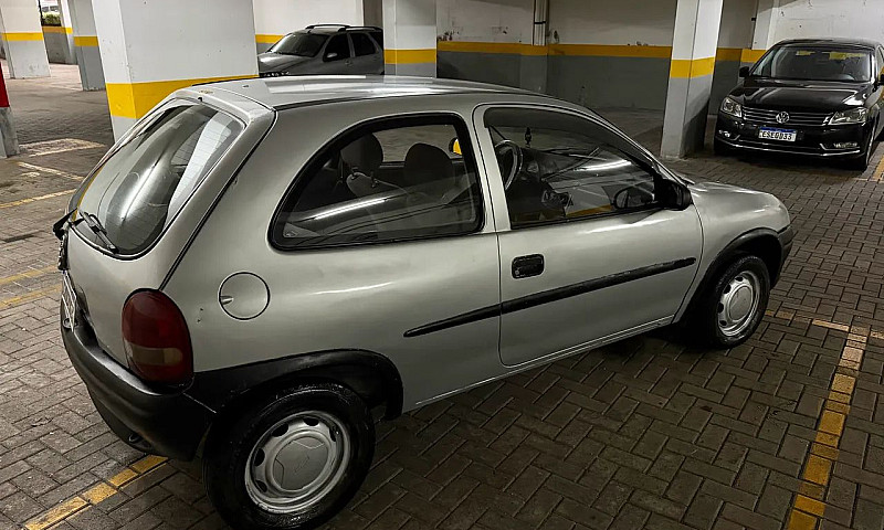 Chevrolet Corsa Wind...