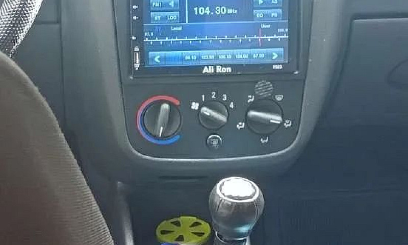 Chevrolet Corsa Hat....