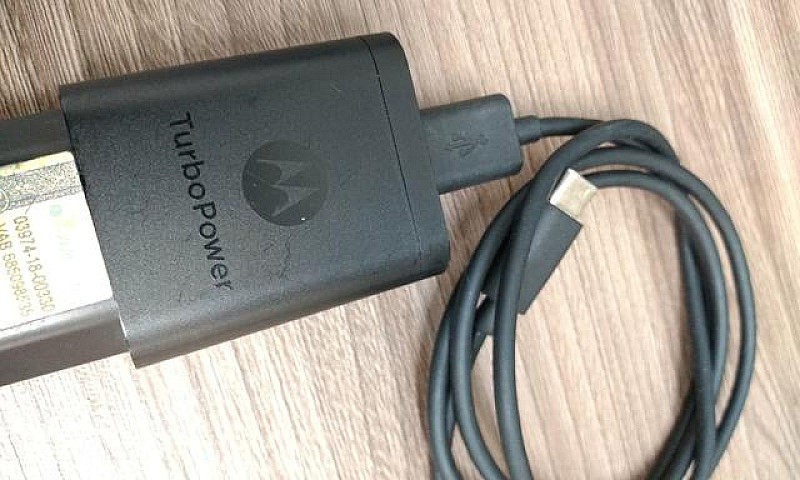 Motorola One 64Gb...