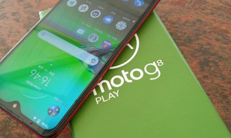 Vendo Moto G8 Play T...