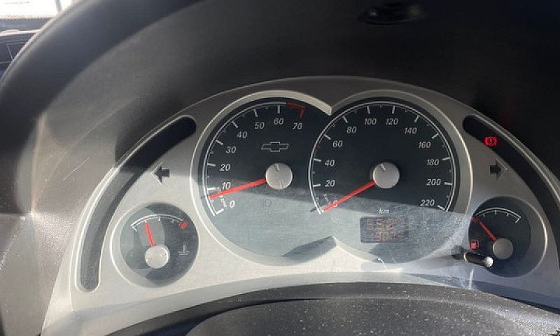 Chevrolet Corsa Seda...