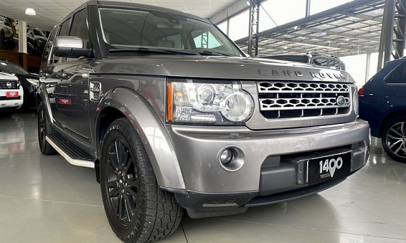 Land Rover Discovery...