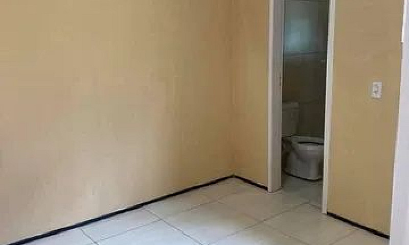 Alugo Casa Em Cascav...